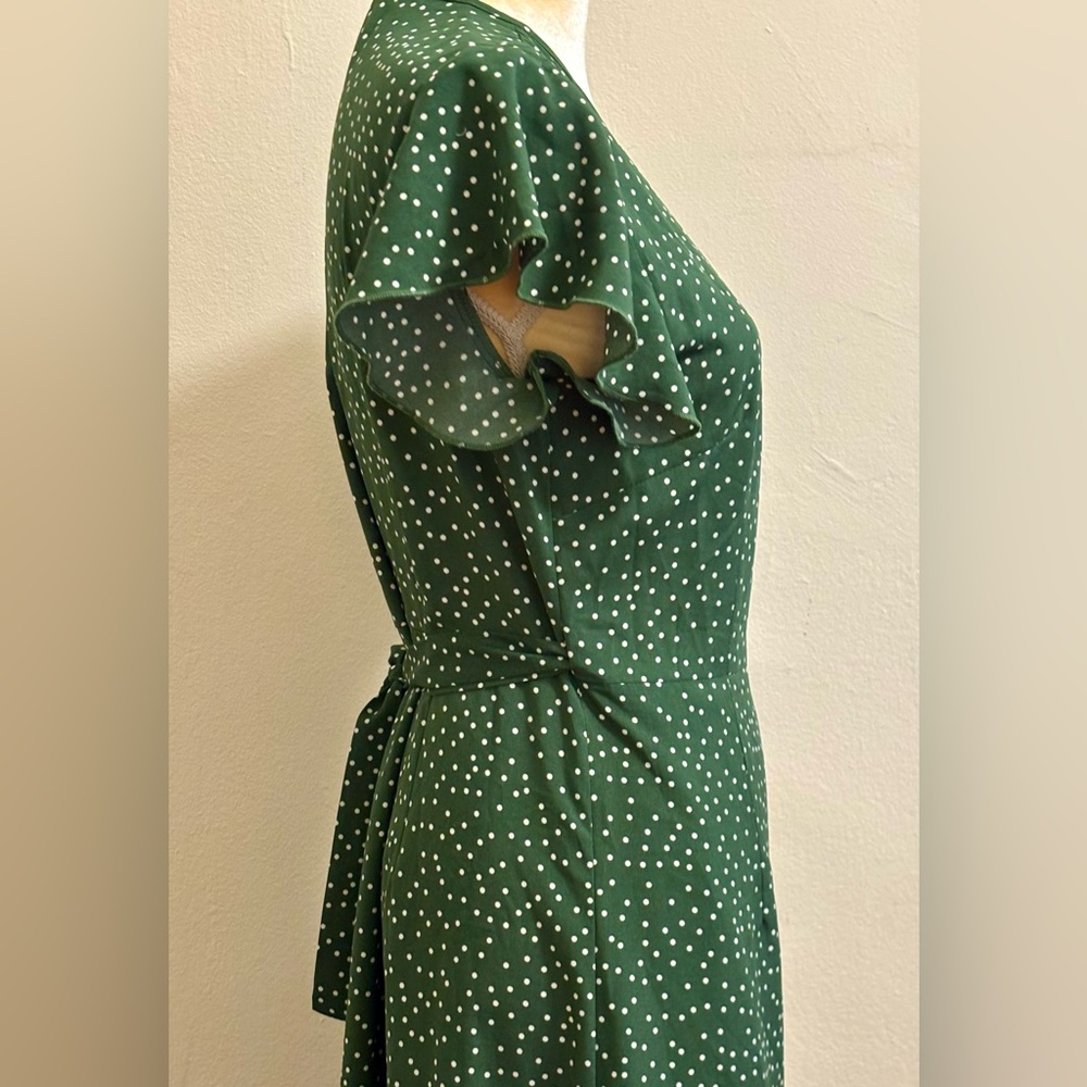 Green Polka Dot Wrap-Style Midi Dress - Picture 6 of 9